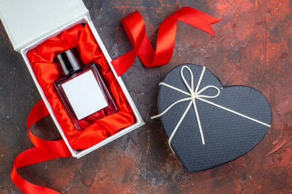 The Art of Gifting: Why Luxury Fragrances Are the Ultimate Present